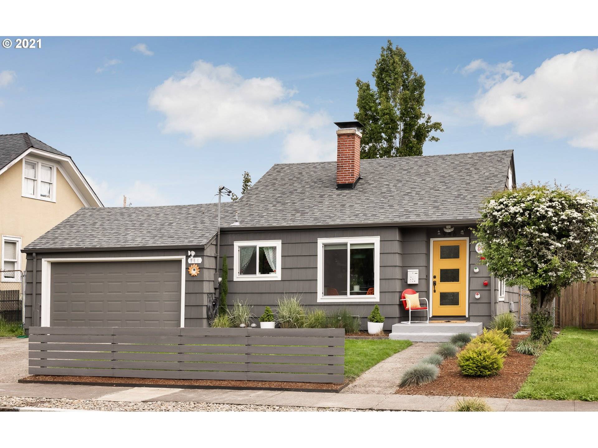 946 NE 79TH AVE, Portland, OR 97213