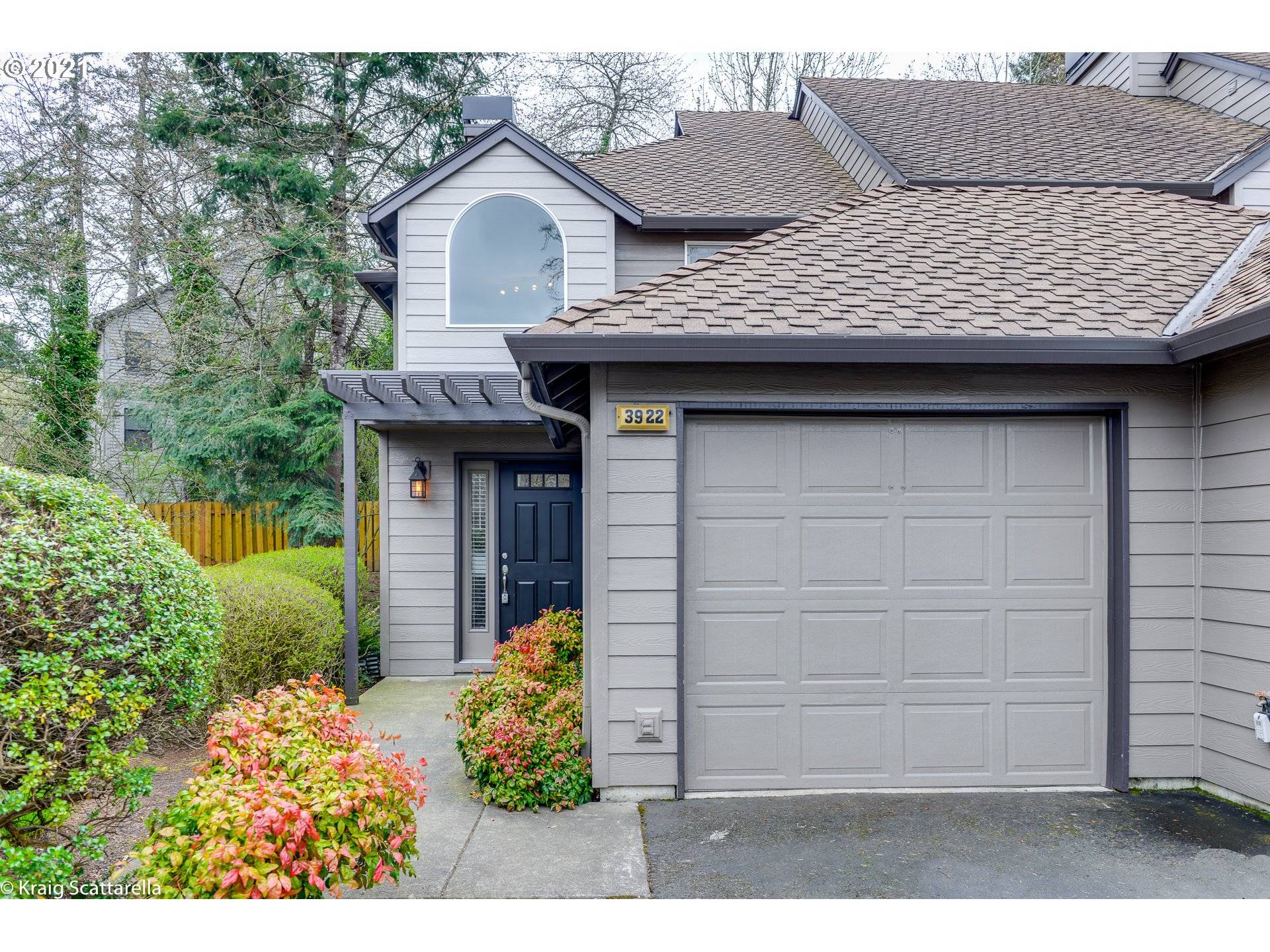 3922 CARMAN DR, Lake Oswego, OR 97035
