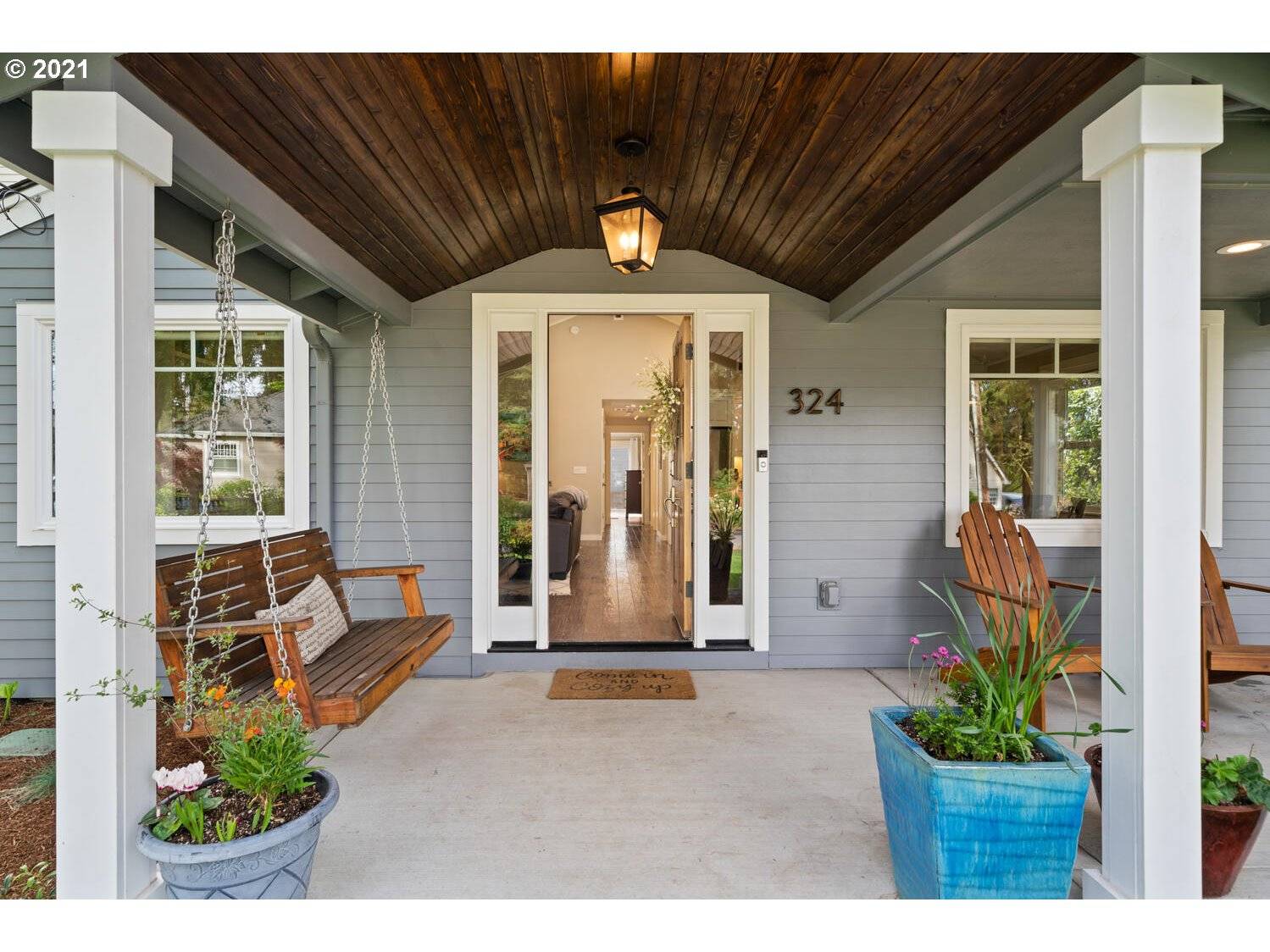 Lake Oswego, OR 97034,324 LAKEWOOD RD