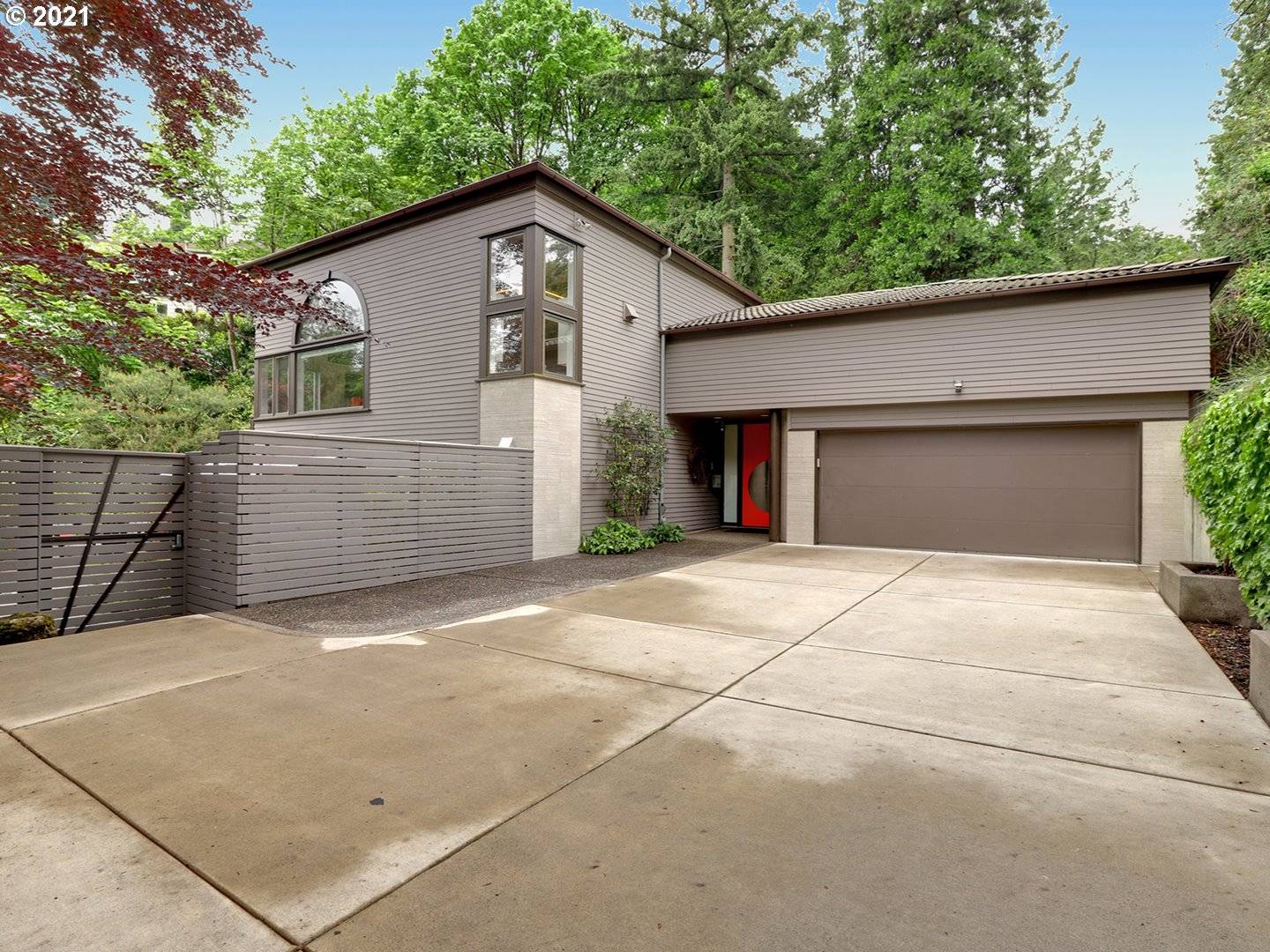 705 NW WINCHESTER TER, Portland, OR 97210