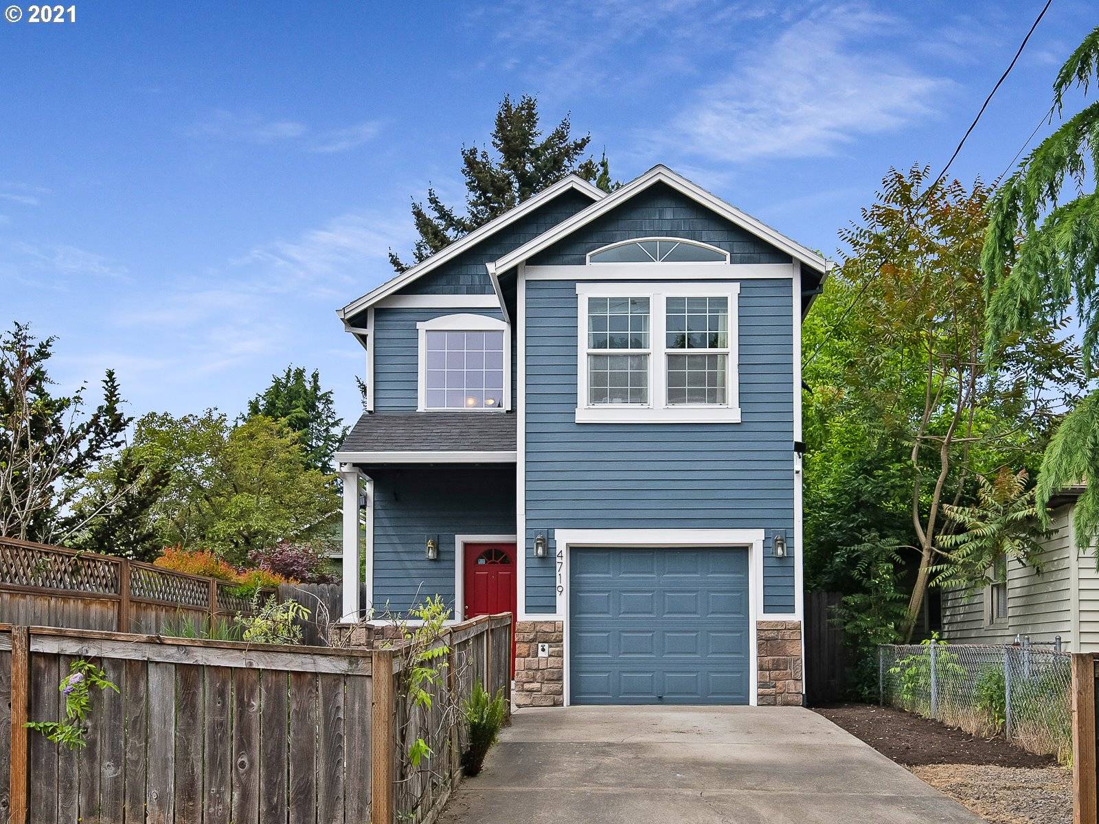 4719 NE MULTNOMAH ST, Portland, OR 97213