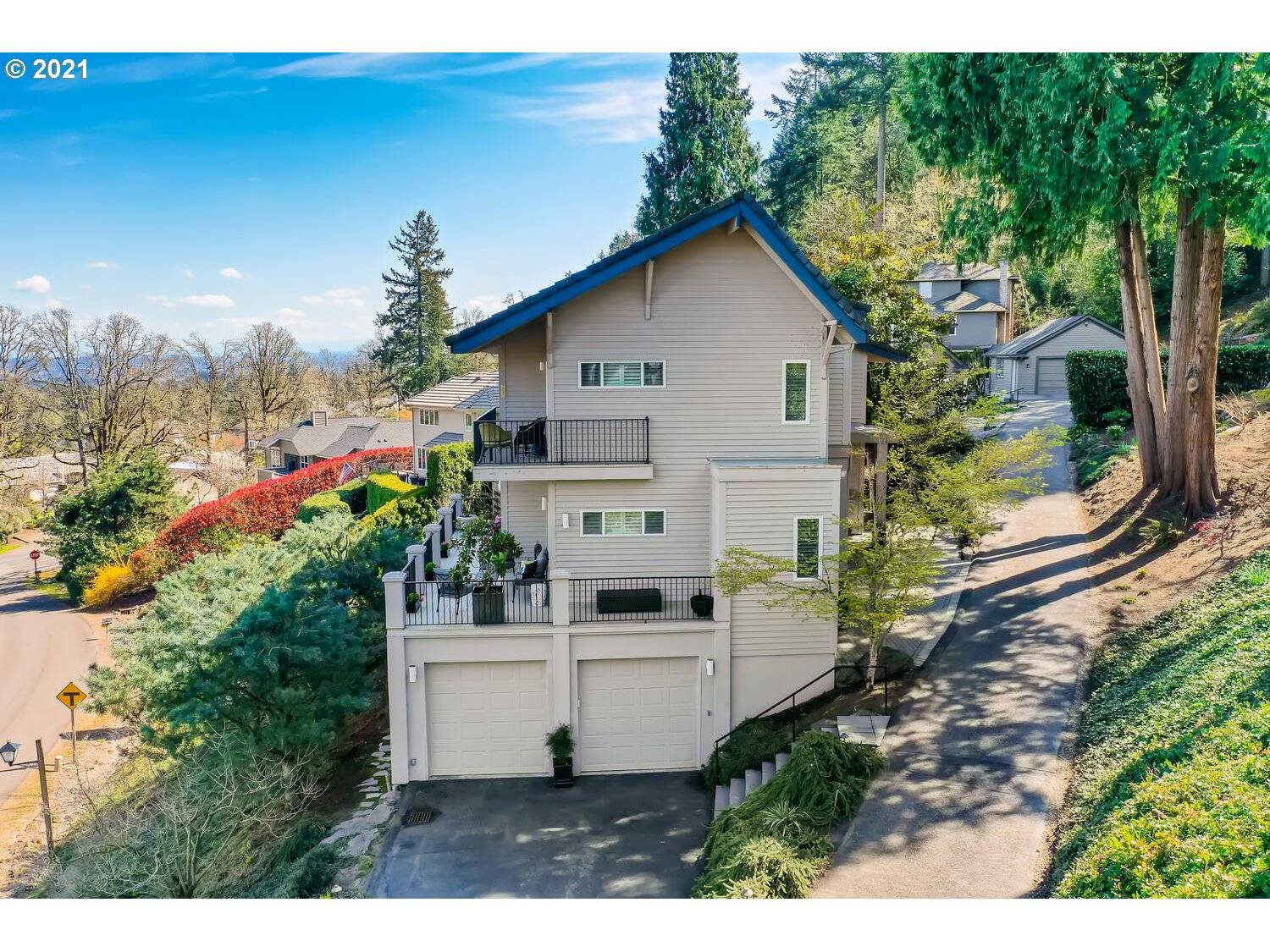 1768 GLENMORRIE DR, Lake Oswego, OR 97034