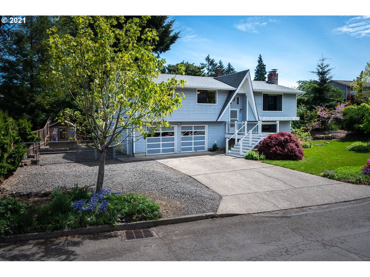 Gladstone, OR 97027,17230 HANNEMAN CT