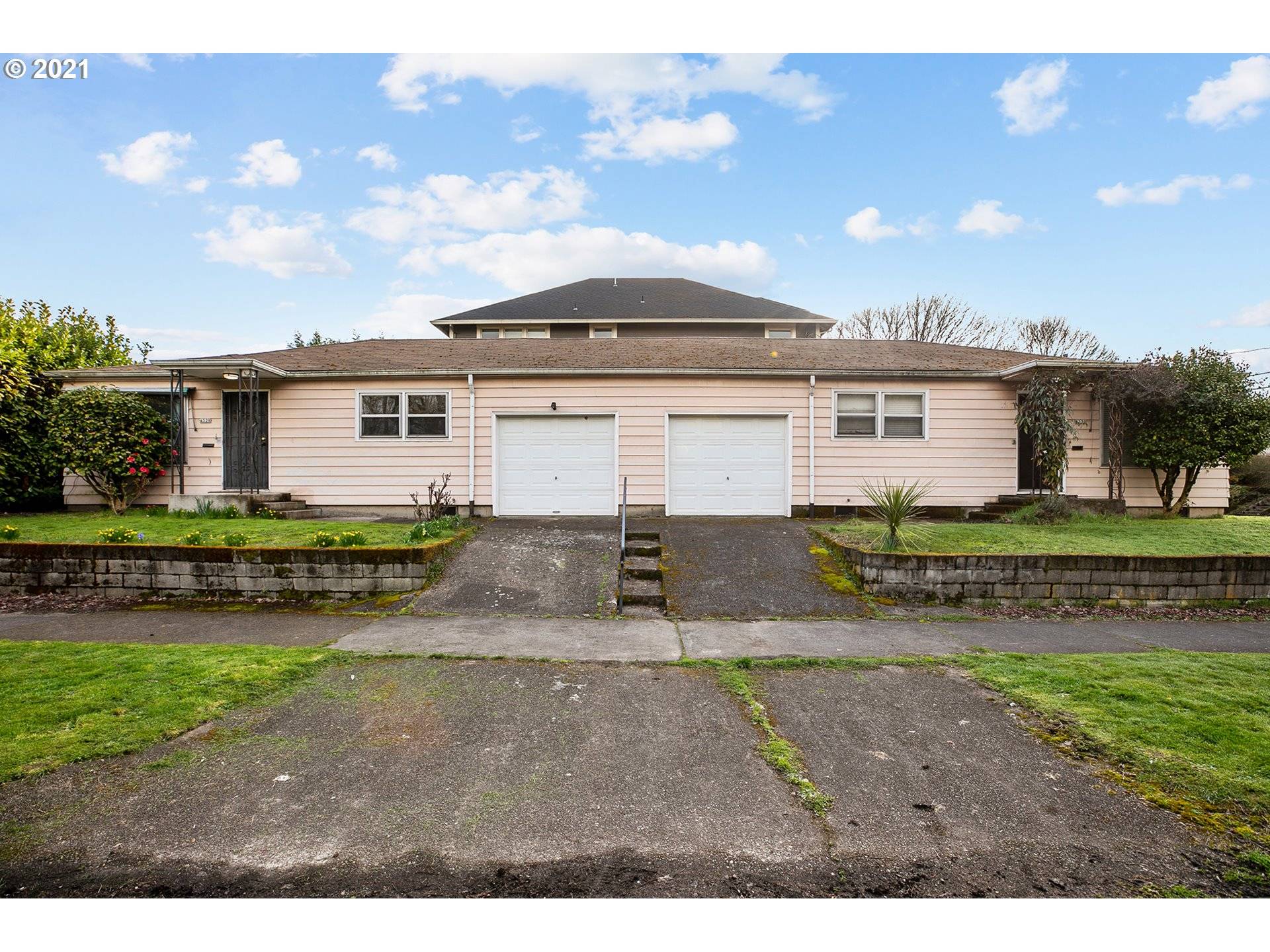 Portland, OR 97202,4330 SE 11TH AVE