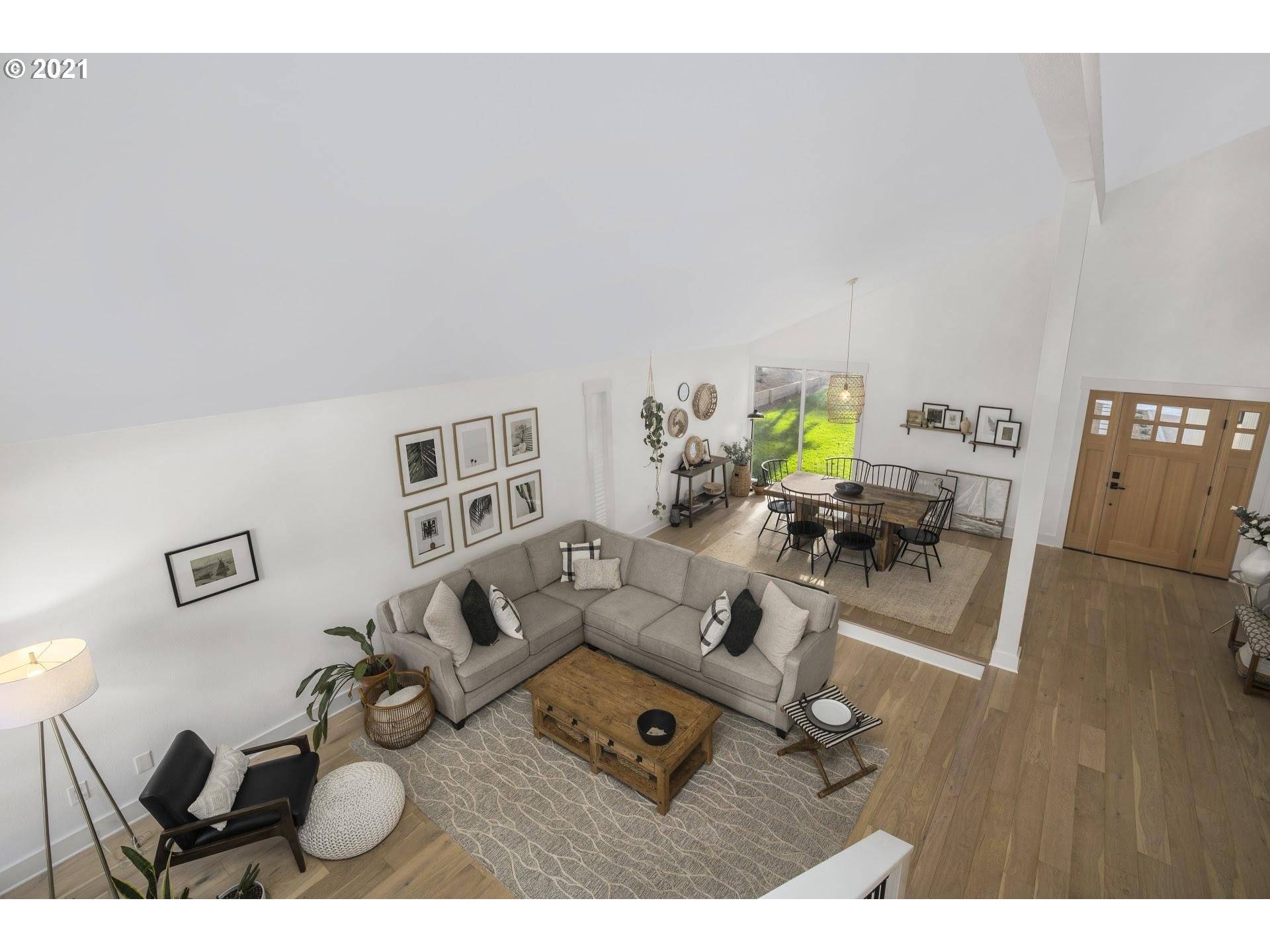 Lake Oswego, OR 97034,17043 CRESTVIEW DR