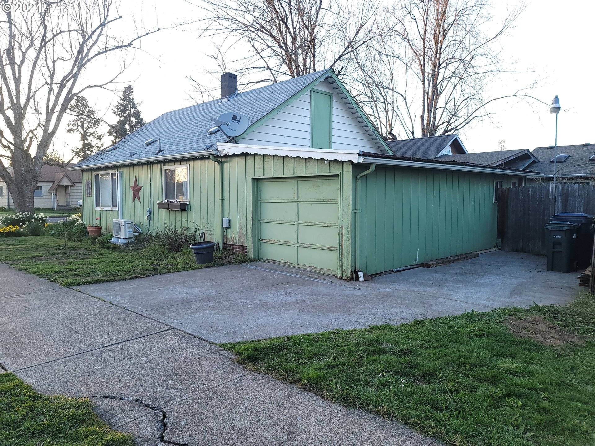 Springfield, OR 97477,912 N ST