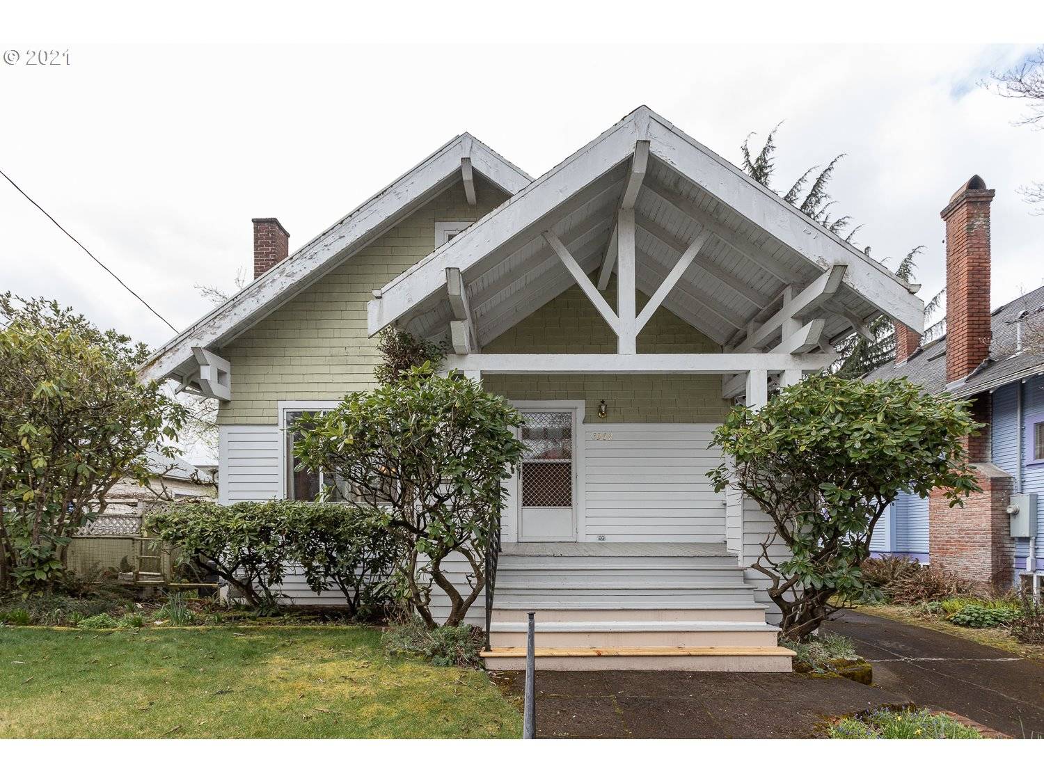 3362 SE CARUTHERS ST, Portland, OR 97214