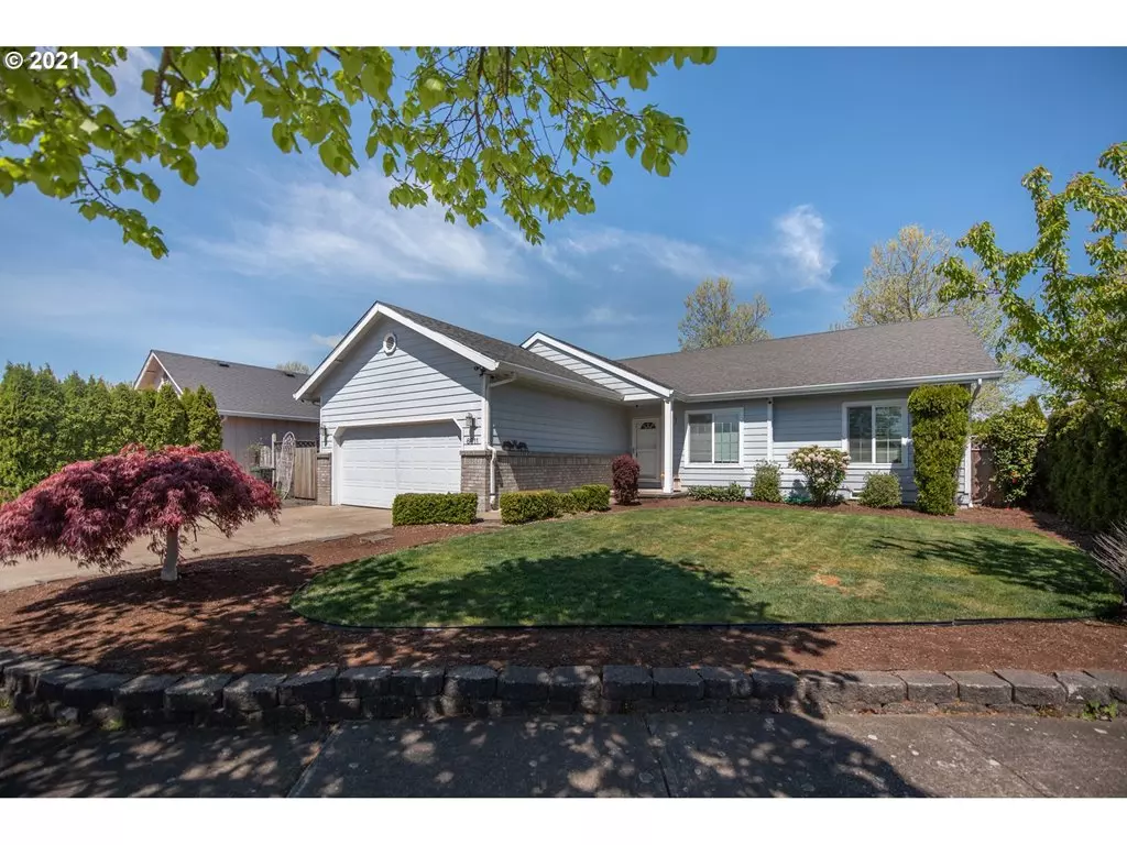 Eugene, OR 97402,6011 PINE RIDGE PL