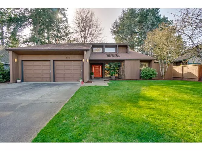 Hillsboro, OR 97124,559 NE GERALDINE DR