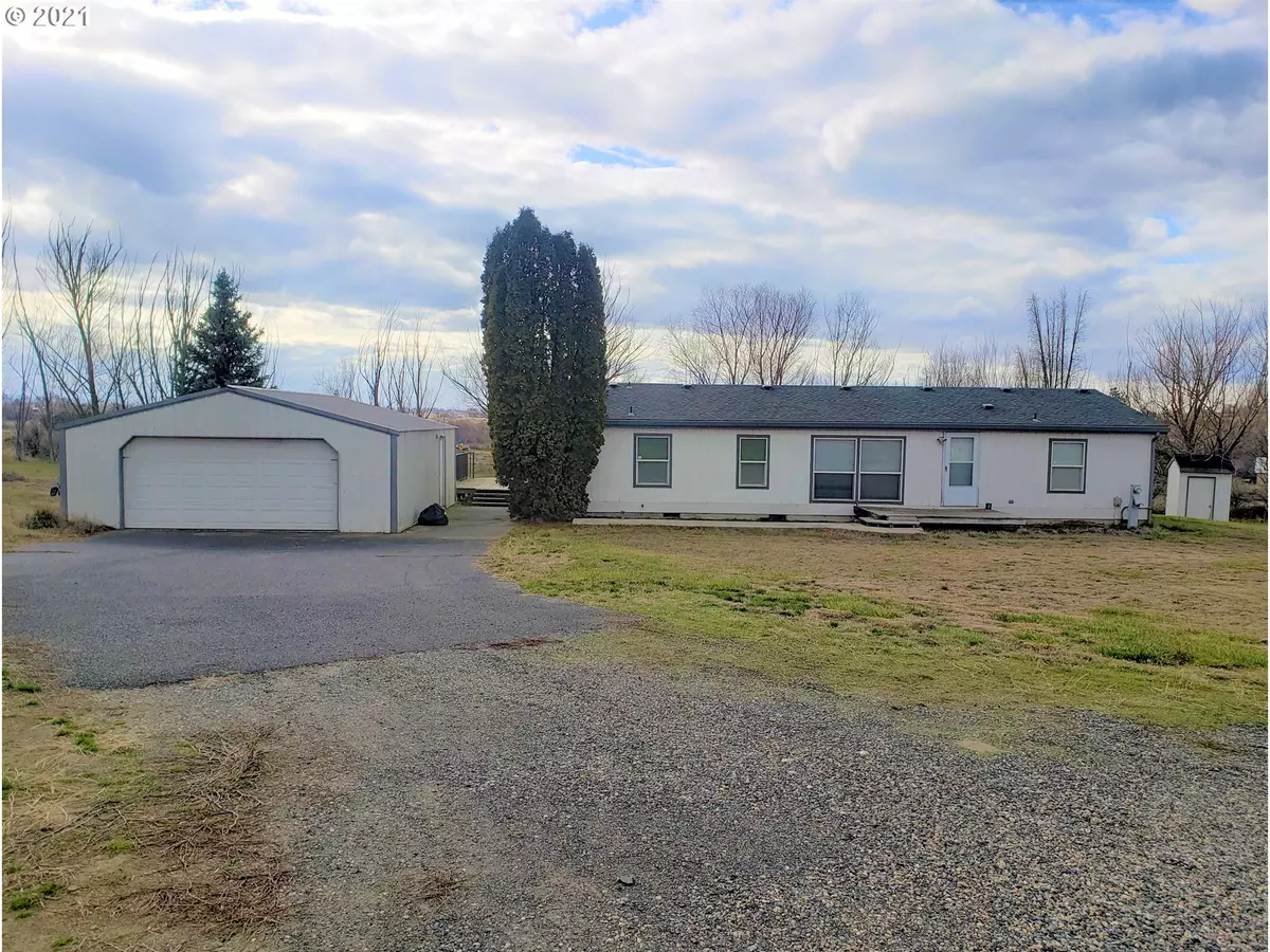 Hermiston, OR 97838,30656 SPRING CT