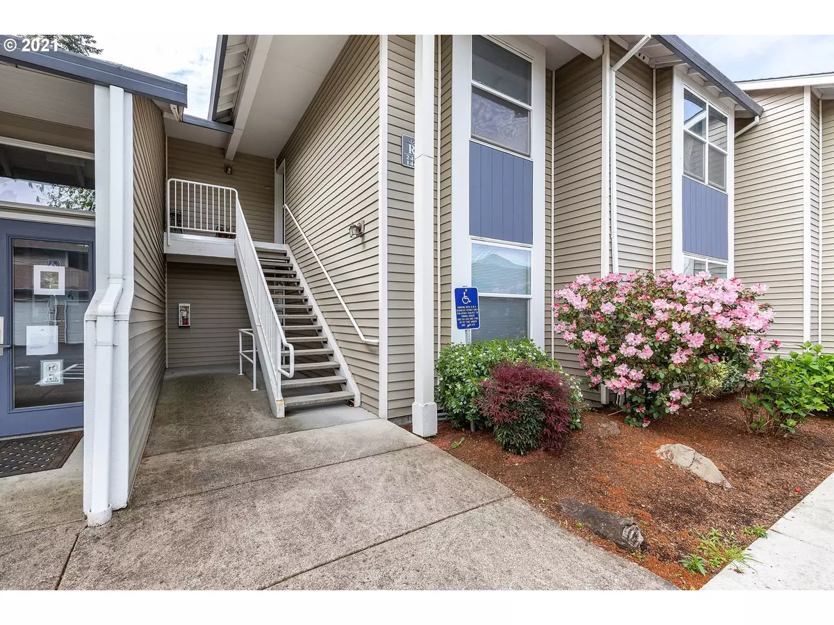 Gresham, OR 97030,4662 W POWELL BLVD #246