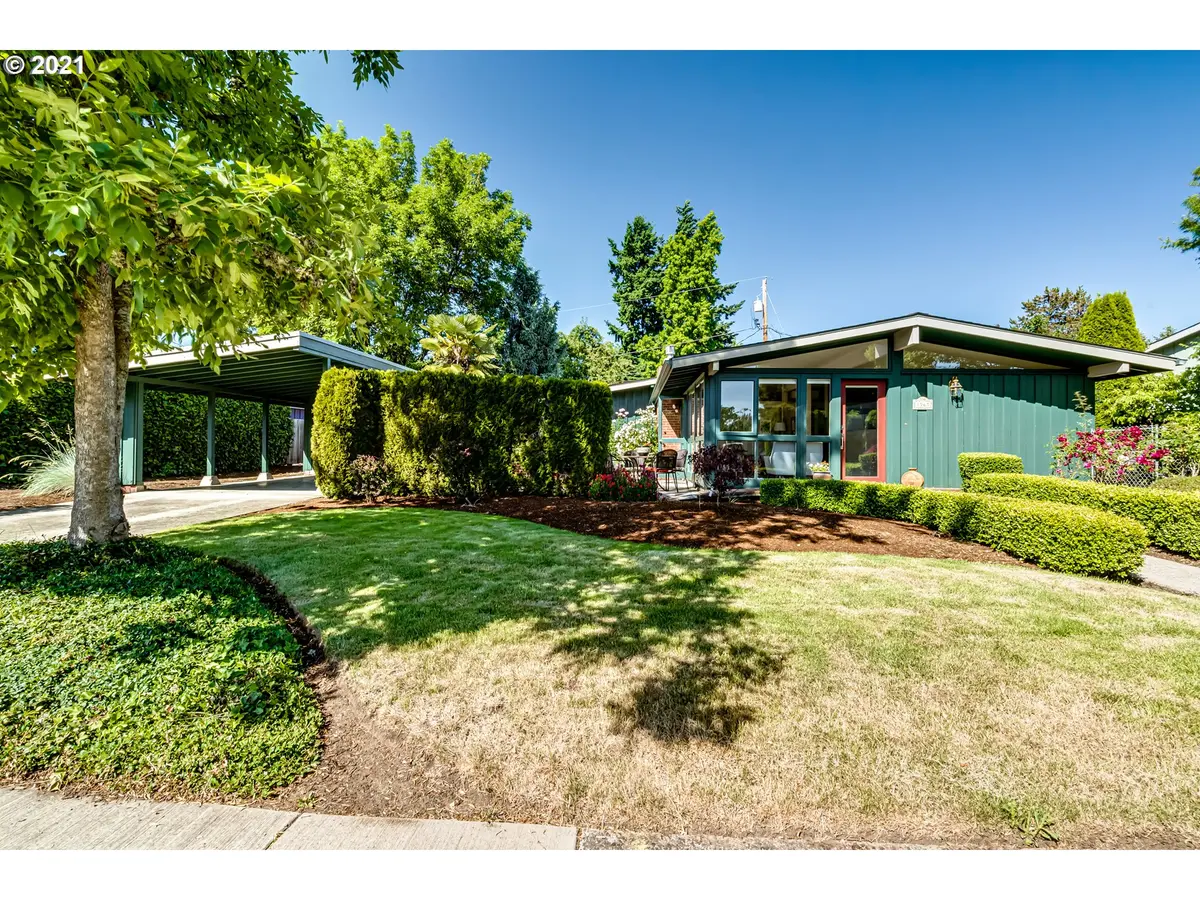 3565 WESTERN DR, Eugene, OR 97401