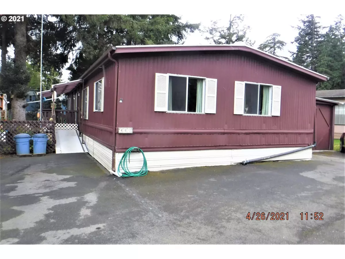 Coos Bay, OR 97420,467 SHOREPINES PL