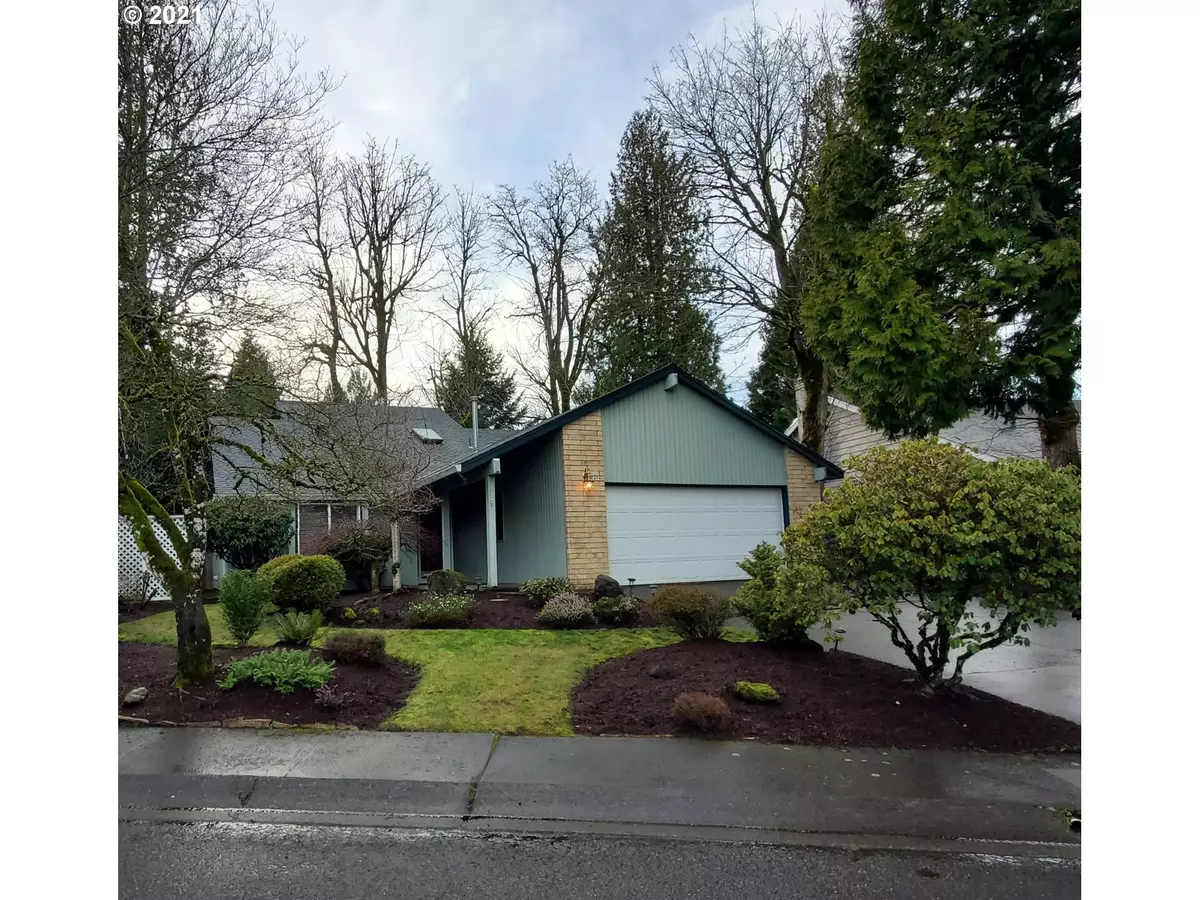 Portland, OR 97230,16540 NE FARGO CIR