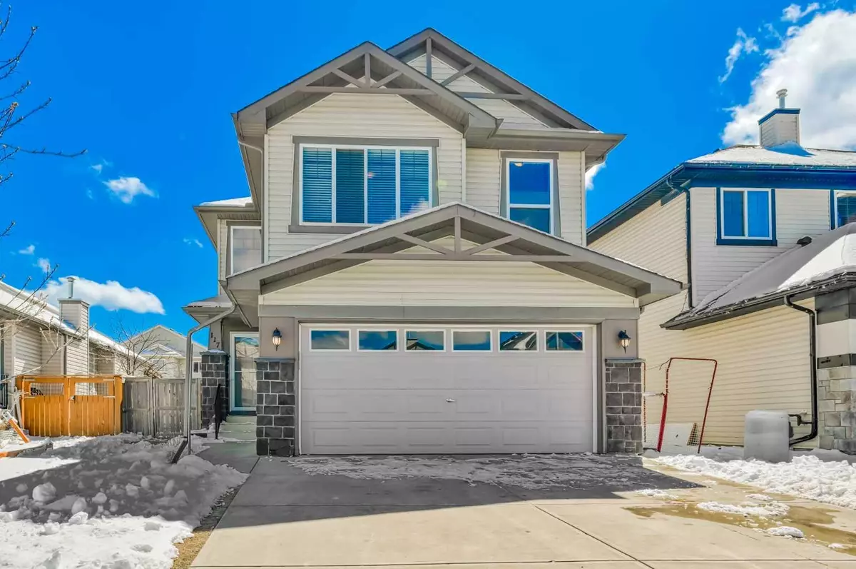 Calgary, AB T3G 5N9,117 Royal Birch Mews NW