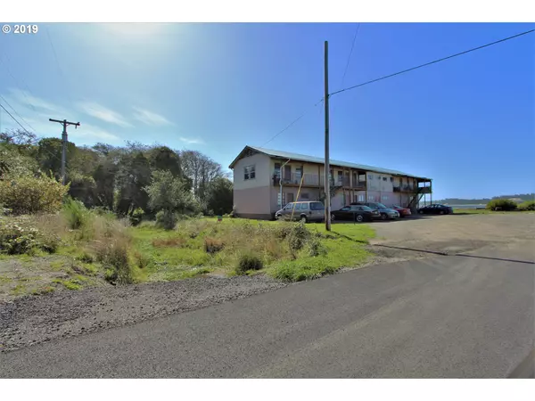 Coos Bay, OR 97420,234 S MILL ST