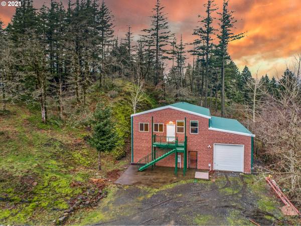 Cascade Locks, OR 97014,127 SLAGLE LN