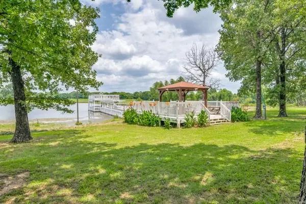 Edgewood, TX 75117,323 VZ CR 3507