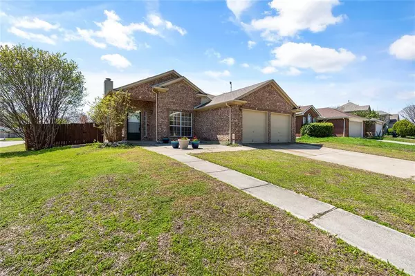 Fort Worth, TX 76131,1752 Overland Street