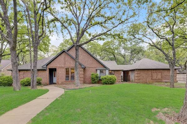 1077 Sunset Court, Keller, TX 76248