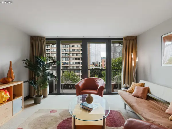 111 SW HARRISON ST #8C, Portland, OR 97201