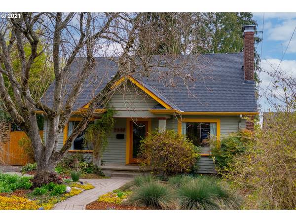 7346 SW 26TH AVE, Portland, OR 97219