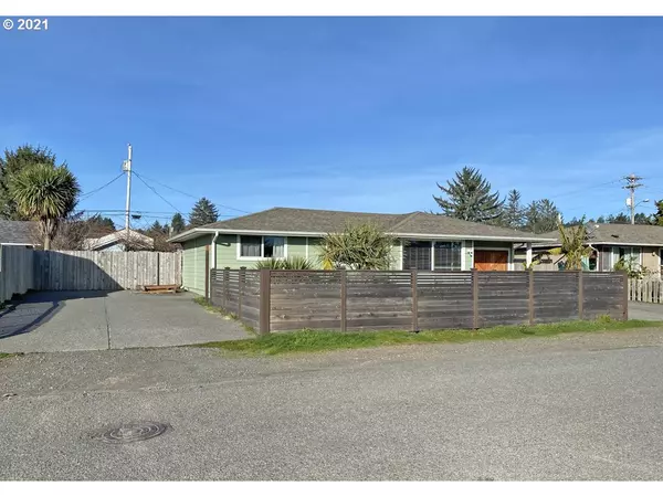 Brookings, OR 97415,1206 IRIS ST