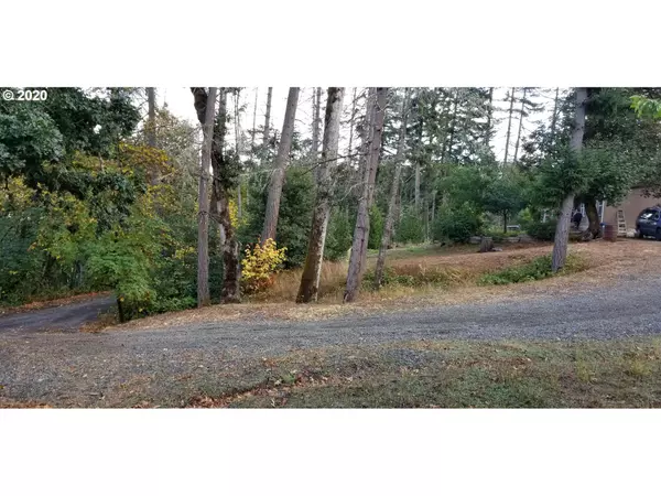 Oakland, OR 97462,948 DEER HOLLOW LN