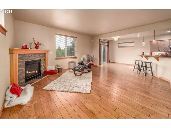 Springfield, OR 97478,545 MOUNTAINGATE DR 6