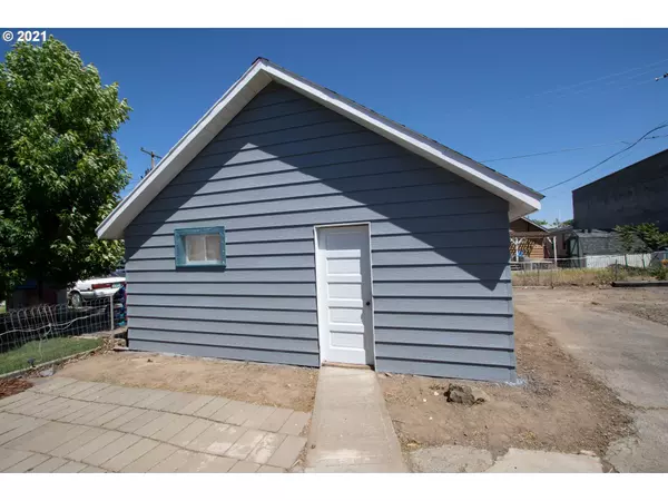 Milton Freewater, OR 97862,808 Evans ST