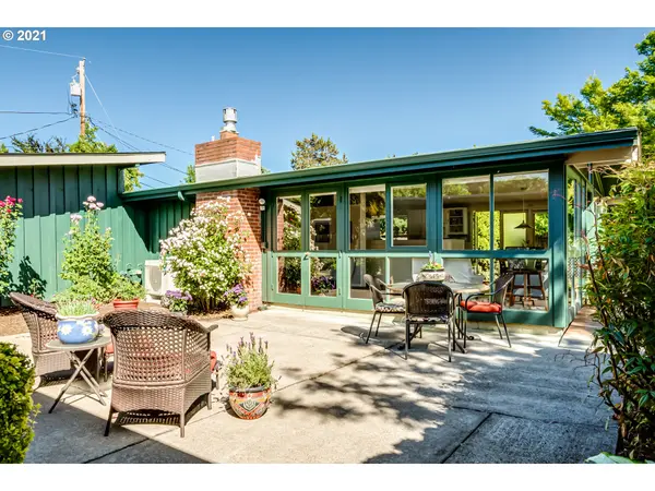 3565 WESTERN DR, Eugene, OR 97401