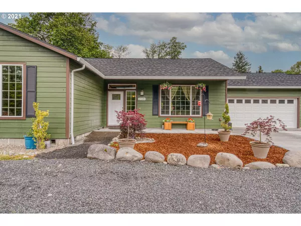 Mill City, OR 97360,236 SANTIAM POINTE LOOP