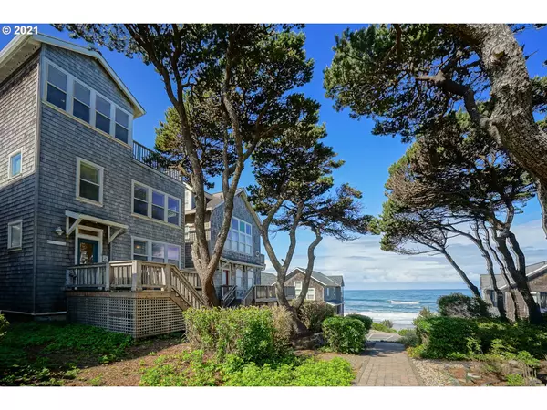 484 BELLA BEACH CIR, Depoe Bay, OR 97341