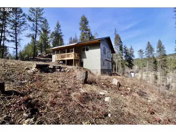 Colville, WA 99114,507 Crown Ridge WAY