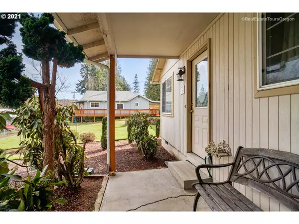 Vernonia, OR 97064,861 RIVERSIDE DR