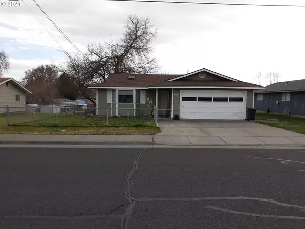 960 E RIDGEWAY, Hermiston, OR 97838