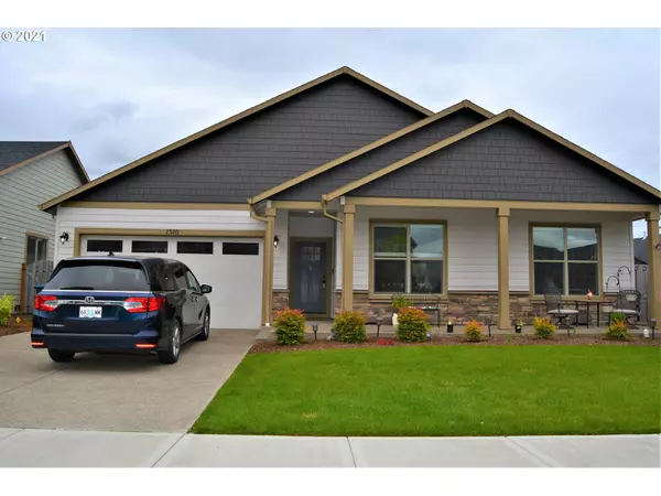 1310 SUNFLOWER ST, Woodburn, OR 97071