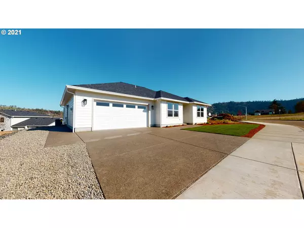 Winston, OR 97496,320 NE ROSE RIDGE DR