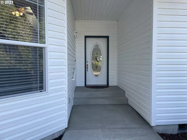 Florence, OR 97439,2284 21ST ST