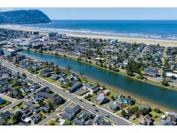 Seaside, OR 97138,622 N Holladay DR