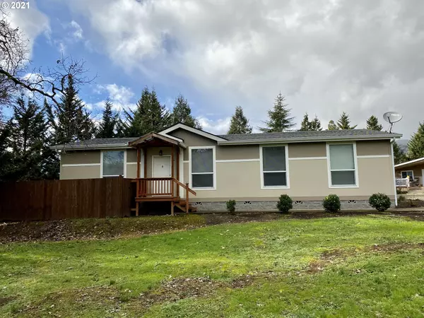 107 WANDA CT, Myrtle Creek, OR 97457