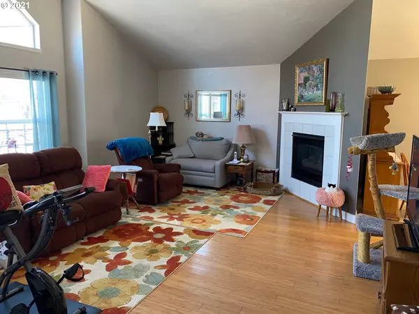 Eugene, OR 97404,2920 BRETT LOOP