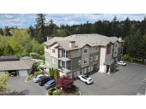 11735 NW WINTER PARK TER #401, Portland, OR 97229