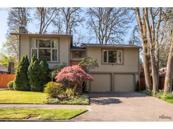 1460 AMBERLAND AVE, Eugene, OR 97401