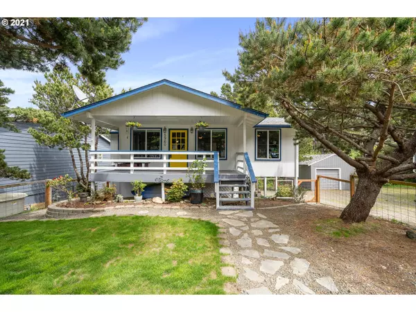 5960 PALISADES DR, Lincoln City, OR 97367