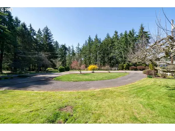 Salem, OR 97317,386 FIR KNOLL LN NE