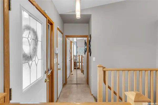 211 Lewis CRESCENT, Saskatoon, SK S7L 7H5