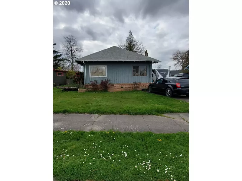 432 S MOLALLA AVE, Molalla, OR 97038