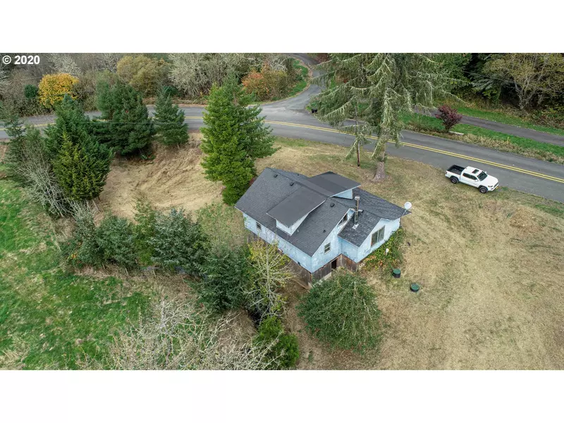 55710 FINLEY LOOP, Coquille, OR 97423