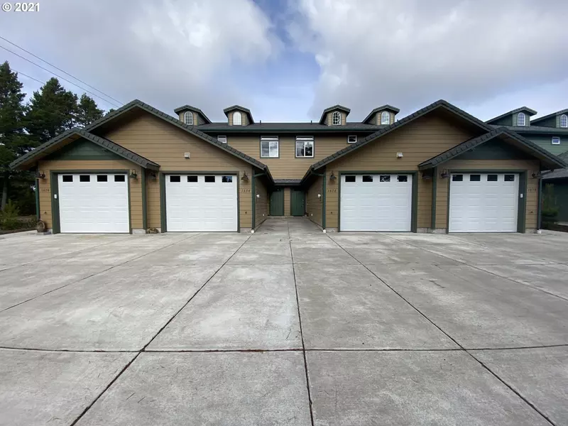 1664 32ND ST, Florence, OR 97439